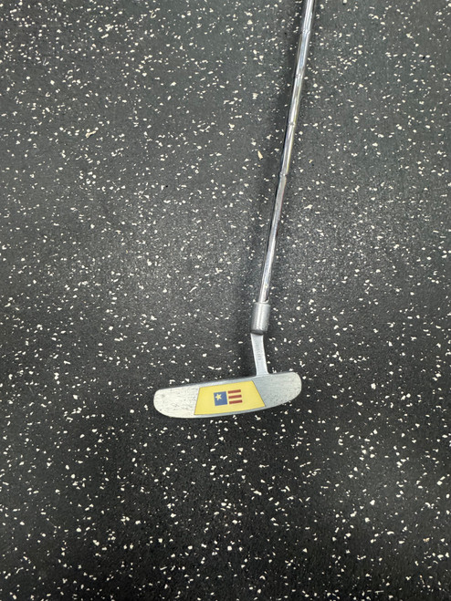 Vist Large View of Product Image Which is Used US Kids Jr Putter RH