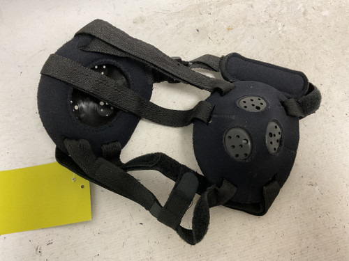 Vist Large View of Product Image Which is Used Asics Wrestling Headgear Black