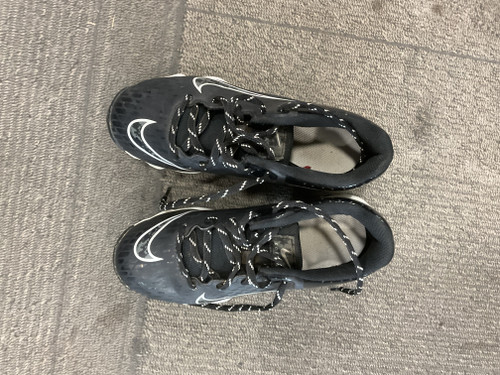 Vist Large View of Product Image Which is Used Nike DIAMOND BB CLEATS BB/SB Cleats Black Junior 01.5