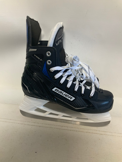 Vist Large View of Product Image Which is Used Bauer VAPOR VOLT Senior Hockey Skate Senior 7