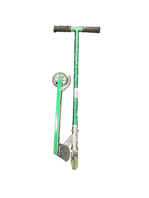 Vist Large View of Product Image Which is Used Razor 2 WHEEL Scooter Green