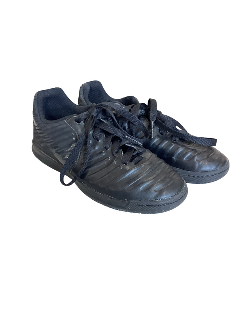 Vist Large View of Product Image Which is Used Nike Soccer Indoor Shoes Black Junior 01.5
