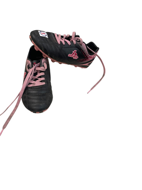 Vist Large View of Product Image Which is Used Brava Soccer Cleats Black Junior 01