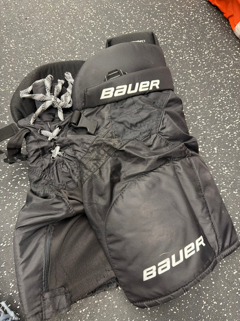 Vist Large View of Product Image Which is Used Bauer NEXUS 400 Junior Pant Black SM