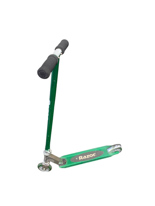 Vist Large View of Product Image Which is Used Razor SCOOTER Scooter Green