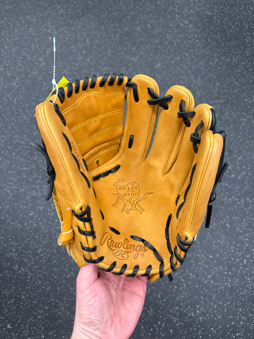Vist Large View of Product Image Which is Used Rawlings HOH PRO205-9TB BB/SB Glove RH Throw None 11 3/4"