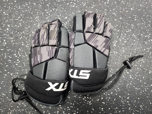 Vist Large View of Product Image Which is Used STX STALLION 75 Lacrosse Gloves Junior Black SM