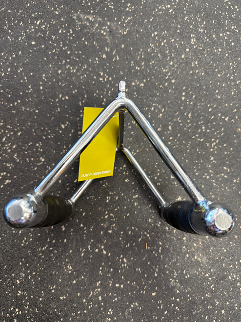 Vist Large View of Product Image Which is Used Seated Row Handle
