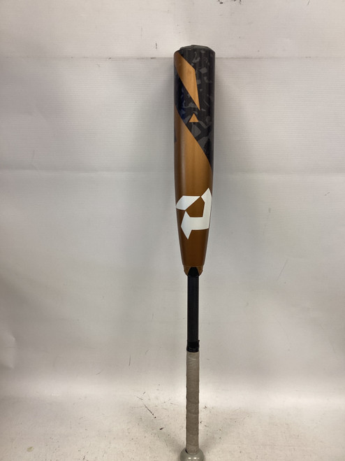 Vist Large View of Product Image Which is Used Demarini ZOA -10 BB/SB USSSA 2 3/4 Bat 29"