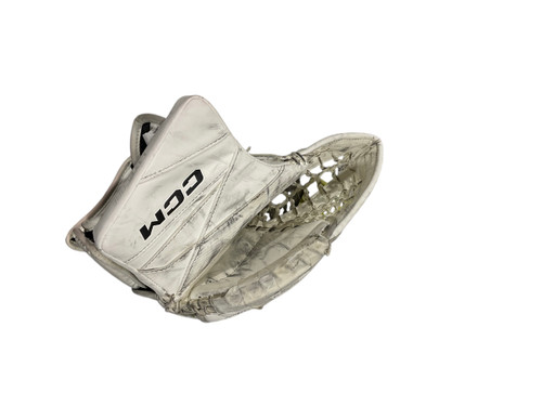 Vist Large View of Product Image Which is Used CCM AXIS 2.5 Junior Goalie Catcher White