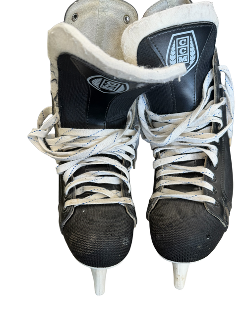 Vist Large View of Product Image Which is Used CCM 3500 Senior Hockey Skate Senior 10