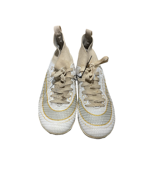 Vist Large View of Product Image Which is Used Soccer Turf Shoes White Junior 03