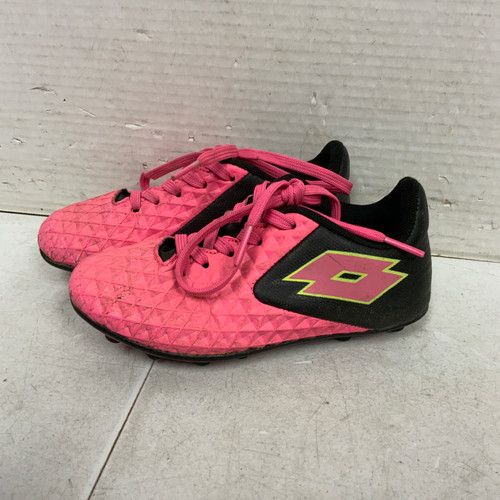 Vist Large View of Product Image Which is Used Lotto Soccer Cleats Pink Youth 12.0