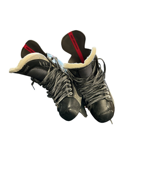 Vist Large View of Product Image Which is Used Bauer VAPOR XR5 Senior Aggressive Skates Black Senior 9