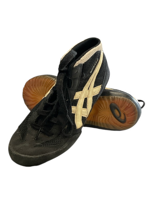 Vist Large View of Product Image Which is Used Asics Wrestling Shoes Black Junior 03