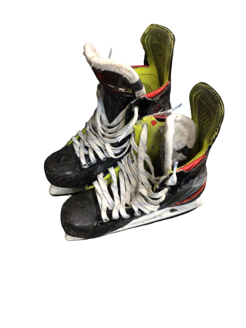 Vist Large View of Product Image Which is Used Bauer VAPOR Senior Hockey Skate Senior 8.5