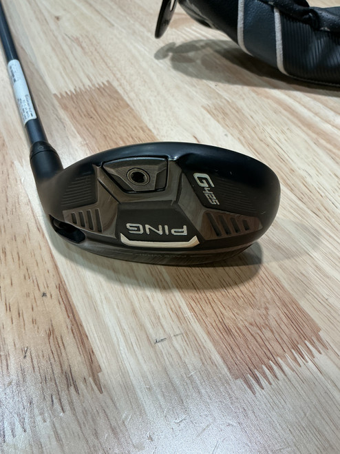 Vist Large View of Product Image Which is Used Ping G425 Mens Hybrid Club RH 4 Hybrid