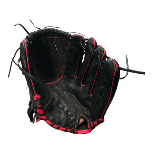 Vist Large View of Product Image Which is Used Wilson FLASH BB/SB Glove RH Throw Black 12"