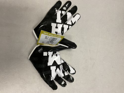 Vist Large View of Product Image Which is Used Battle Sports RECEIVER GLOVES FB Gloves Black SM