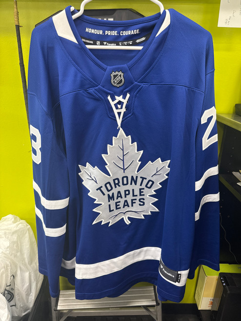 Vist Large View of Product Image Which is Used Fanatics Breakaway Maple Leafs Matthew Knies Jersey Size XL