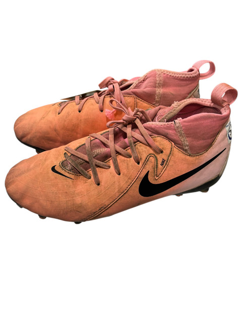 Vist Large View of Product Image Which is Used Nike PHANTOM LUNA Soccer Cleats Pink Junior 05.5