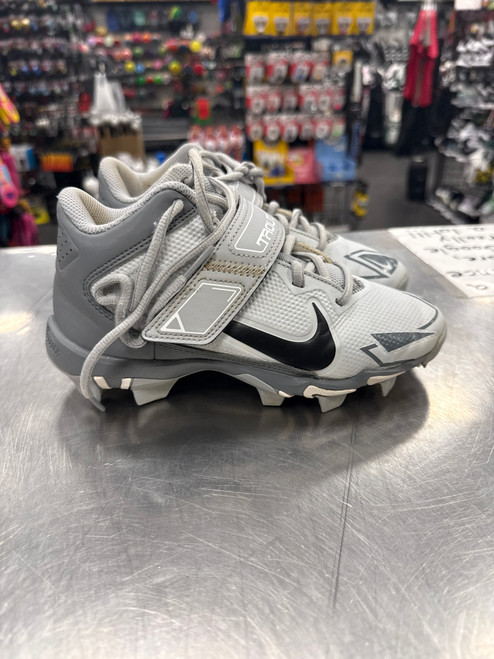 Vist Large View of Product Image Which is Used Nike TROUT BB/SB Cleats Grey Junior 03
