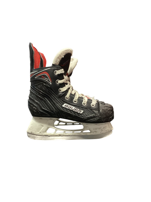Vist Large View of Product Image Which is Used Bauer X300 Youth Hockey Skate Youth 13.0
