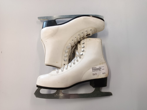 Vist Large View of Product Image Which is Used WomensFigure Skate White Senior 9