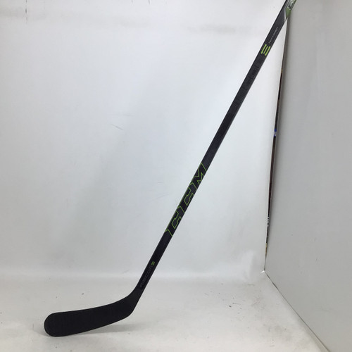 Vist Large View of Product Image Which is Used CCM RIBCOR RECKONER 90 FLEX P92 HOCKEY STICK Senior One Piece Right 90 Flex