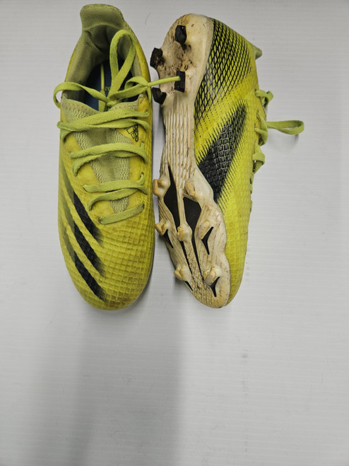 Vist Large View of Product Image Which is Used Adidas Soccer Cleats Yellow Junior 04