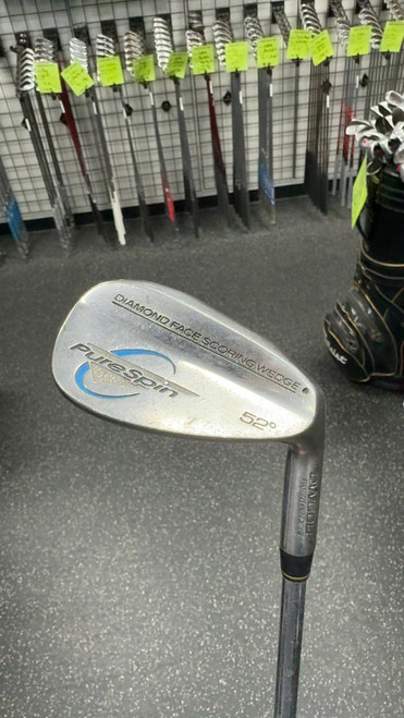 Vist Large View of Product Image Which is Used PURESPIN Golf Wedge Mens RH 52 Degree