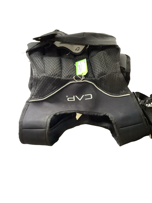 Vist Large View of Product Image Which is Used Cap Weight Vest