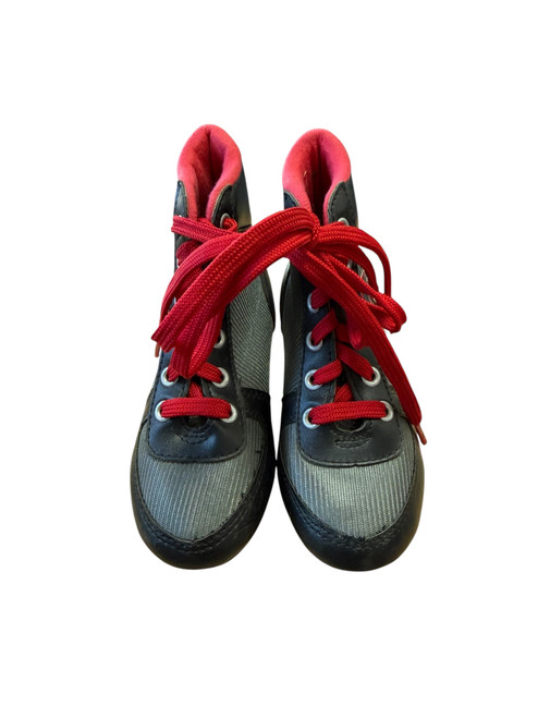 Vist Large View of Product Image Which is Used Zero Exposure ZIG ZAG DOUBLE BLADE Boys Figure Skate Black Youth 08.0