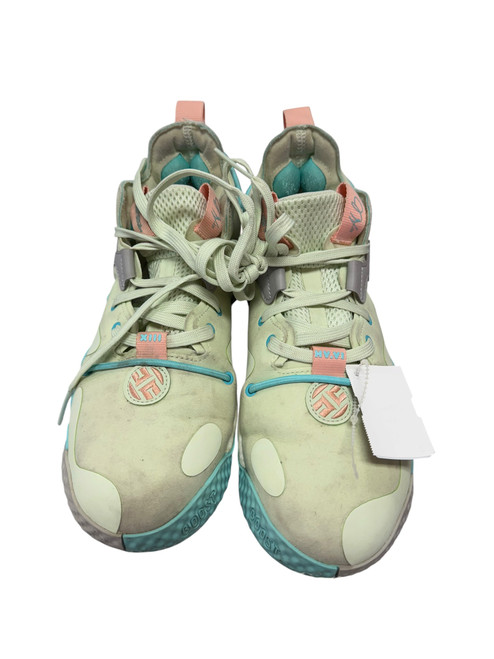 Vist Large View of Product Image Which is Used Adidas Basketball Shoes M White Senior 8.5