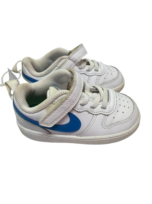 Vist Large View of Product Image Which is Used Nike Basketball Shoes Y White Youth 08.0