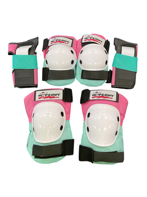 Vist Large View of Product Image Which is Used 5PLUS PROTECTIVE SET Inline Protective Set Pink SM