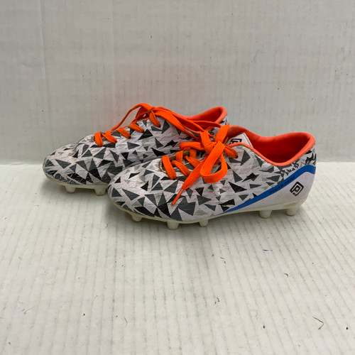 Vist Large View of Product Image Which is Used DREAM PAIRS Soccer Cleats Orange Youth 13.0