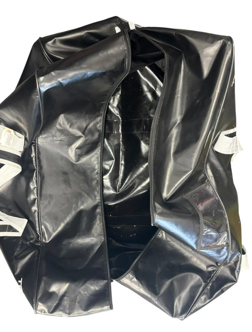 Vist Large View of Product Image Which is Used True Sr Hockey Carry Black