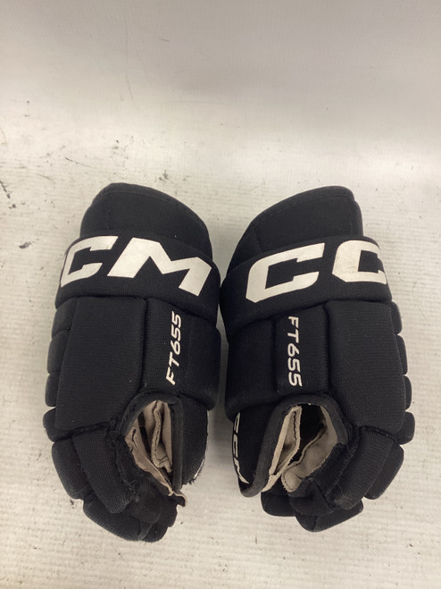 Vist Large View of Product Image Which is Used CCM JETSPEED FT655 Youth Gloves Black 8"