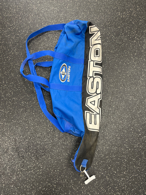 Vist Large View of Product Image Which is Used Easton TOTE BAG BB/SB Player Carry Bag Royal Blue