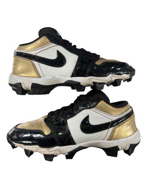 Vist Large View of Product Image Which is Used Nike Youth FB Cleats Gold Youth 06.0