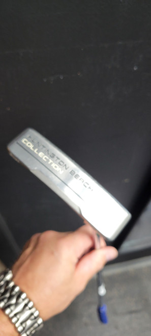 Vist Large View of Product Image Which is Used Cleveland HUNTINGTON BEACH 1 Mens Putter RH