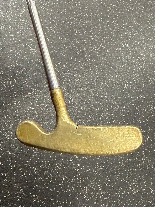 Vist Large View of Product Image Which is Used Titleist ACUSHNET BULLS EYE OLD STANDARD Mens Putter RH