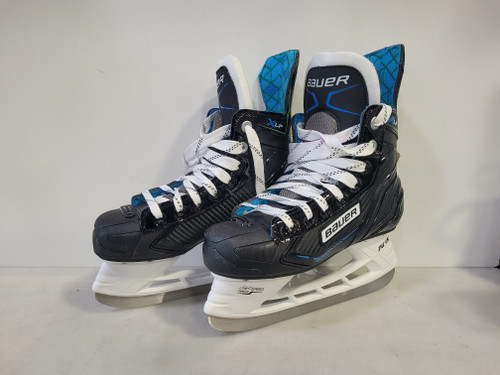 Vist Large View of Product Image Which is Used Bauer XLP Junior Hockey Skate Junior 02