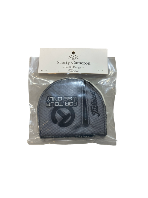 Vist Large View of Product Image Which is Used Titleist SCOTTY CAMERON MALLET PUTTER COVER Golf Accessory