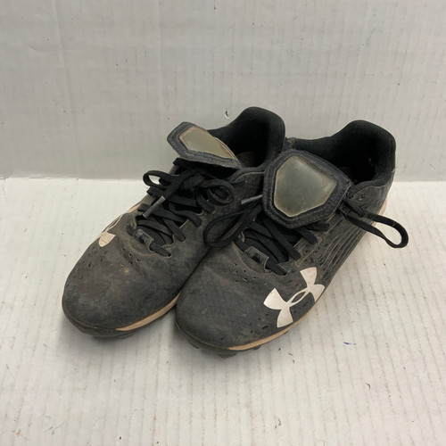 Vist Large View of Product Image Which is Used Under Armour BB/SB Cleats Black Junior 01.5
