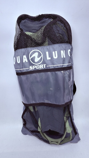 Vist Large View of Product Image Which is Used Aqua Lung Underwater Fins Royal Blue MD