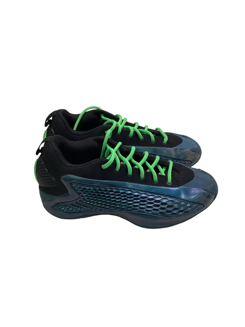 Vist Large View of Product Image Which is Used Adidas Basketball Shoes M Black Senior 7