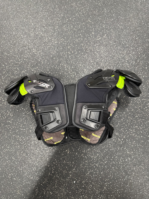 Vist Large View of Product Image Which is Used RAZOR SP FB Shoulder Pads Black LG