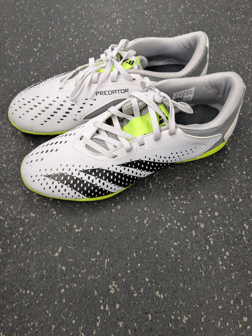 Vist Large View of Product Image Which is Used Adidas PREDATOR ACCURACY.4 Soccer Indoor Shoes White Senior 7.5
